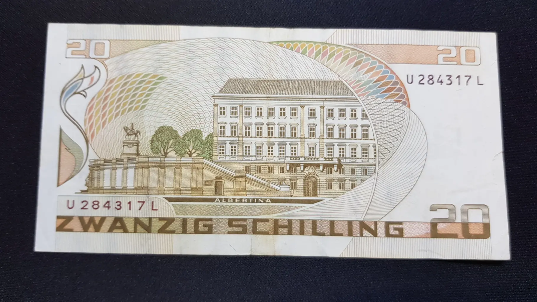 20251004_231857